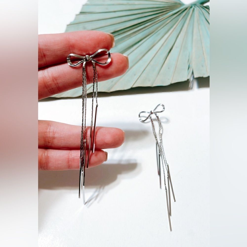 Silver bow dangle earrings #112 - Picture 4 of 4